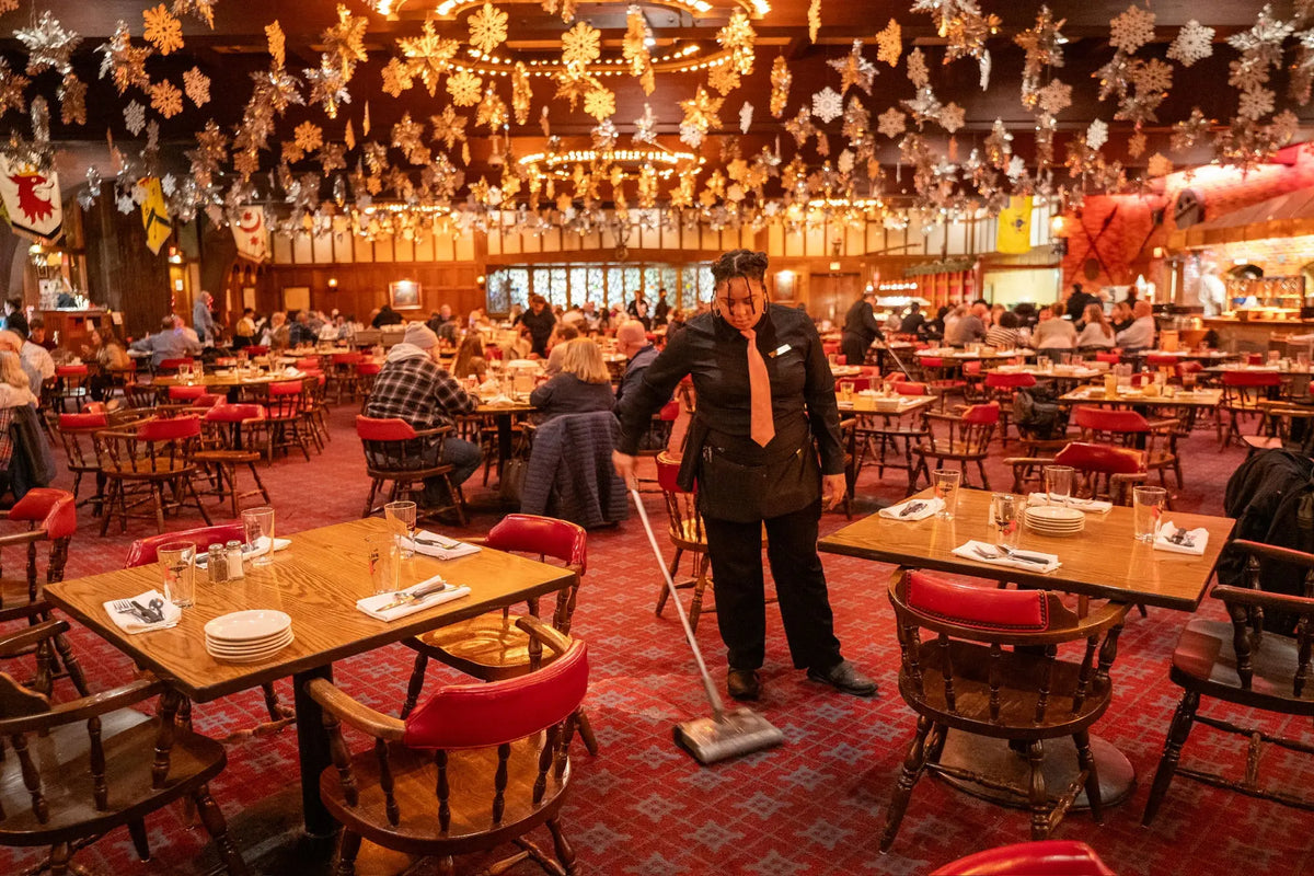 Framelines 10 with Alex Webb, Rebecca Norris Webb, Roger Deakins, Sheron Rupp, Billy Dinh, Amanda Fordyce, Joakim Moller, Eric Wareheim